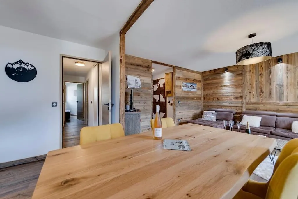 Cristalinnes Tres Bel Appartement Trois Chambres Tres Jolie Vue Val-dʼIsère