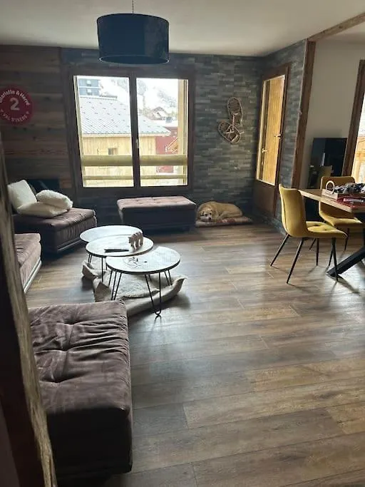 Cristalinnes Tres Bel Appartement Trois Chambres Tres Jolie Vue Val-dʼIsère